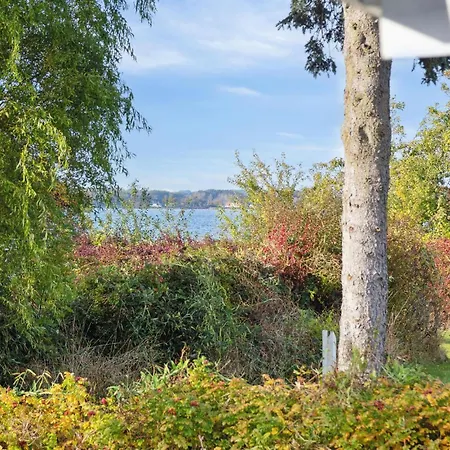 2 Bedroom Cozy In Ferienhaus *